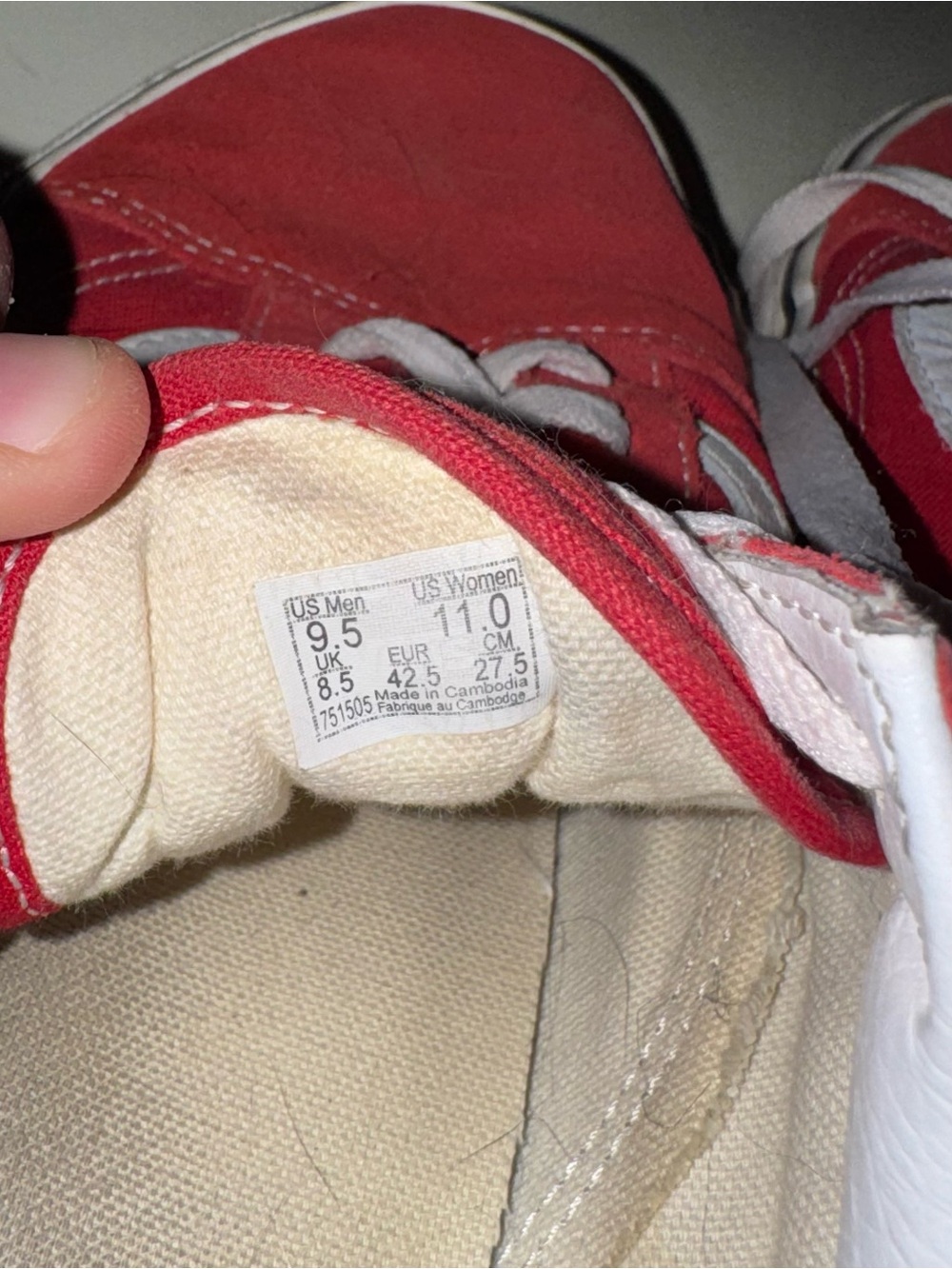 Vans - Picture 3 of 3